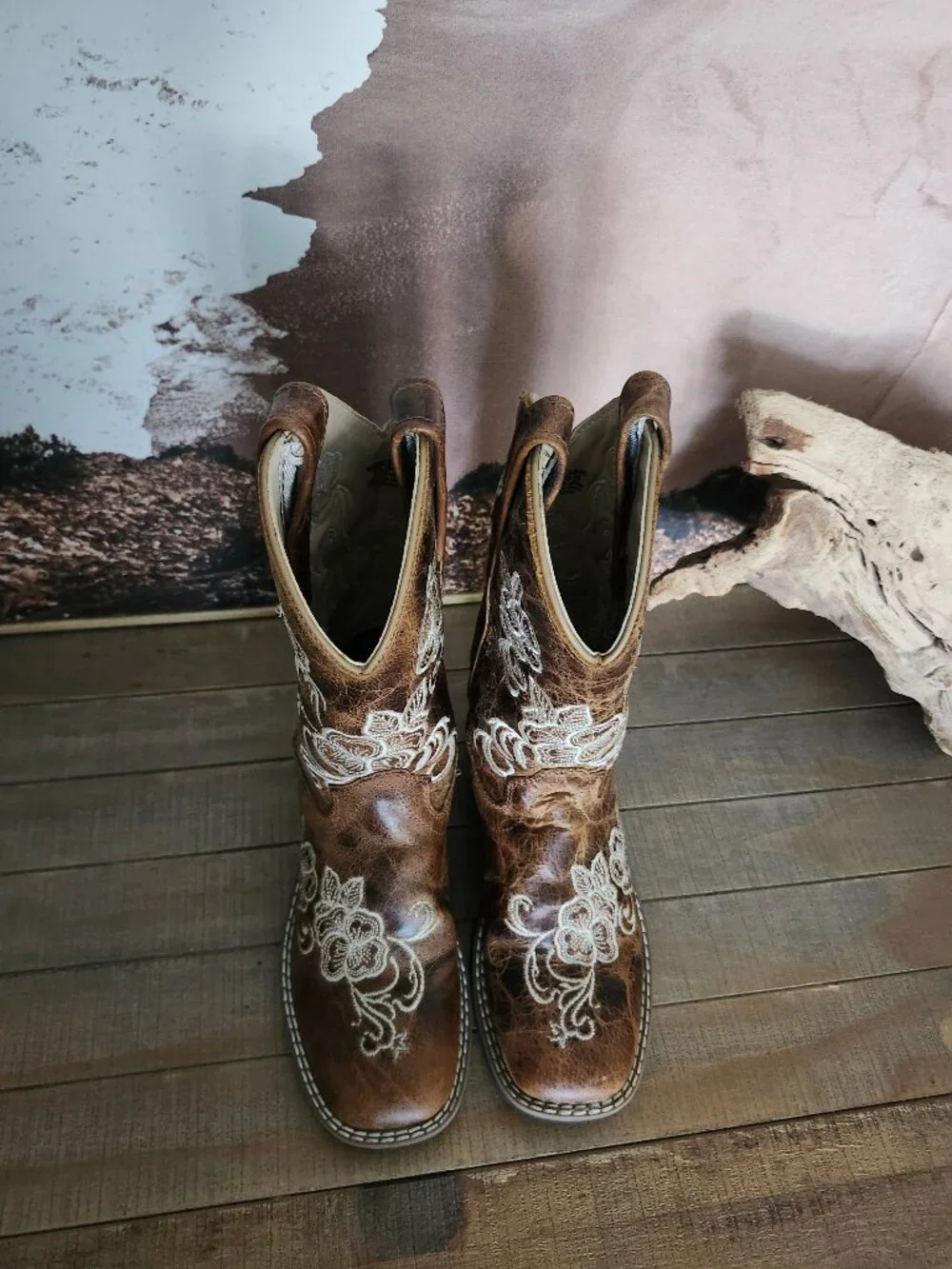 Shyanne Little Lasy Floral Embroidered Western Leather Brown Boots Girl's 13
